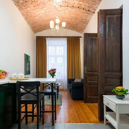 2-room In The Center Apartment Krakow