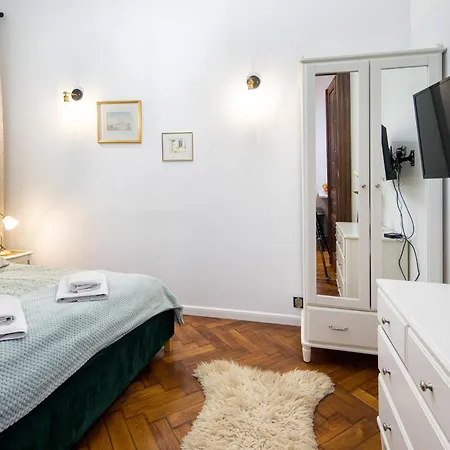 2-room In The Center Apartamento