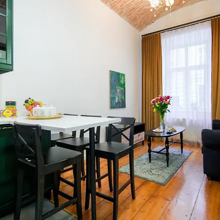 2-room In The Center 아파트 *